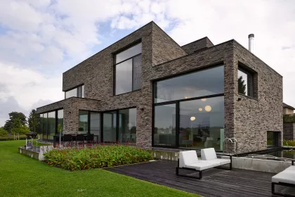 Bigger view of Sapa Building System