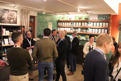 Bigger view of 21 november 2024 - Bezoek koffiebranderij Hoorens - Panamarenko